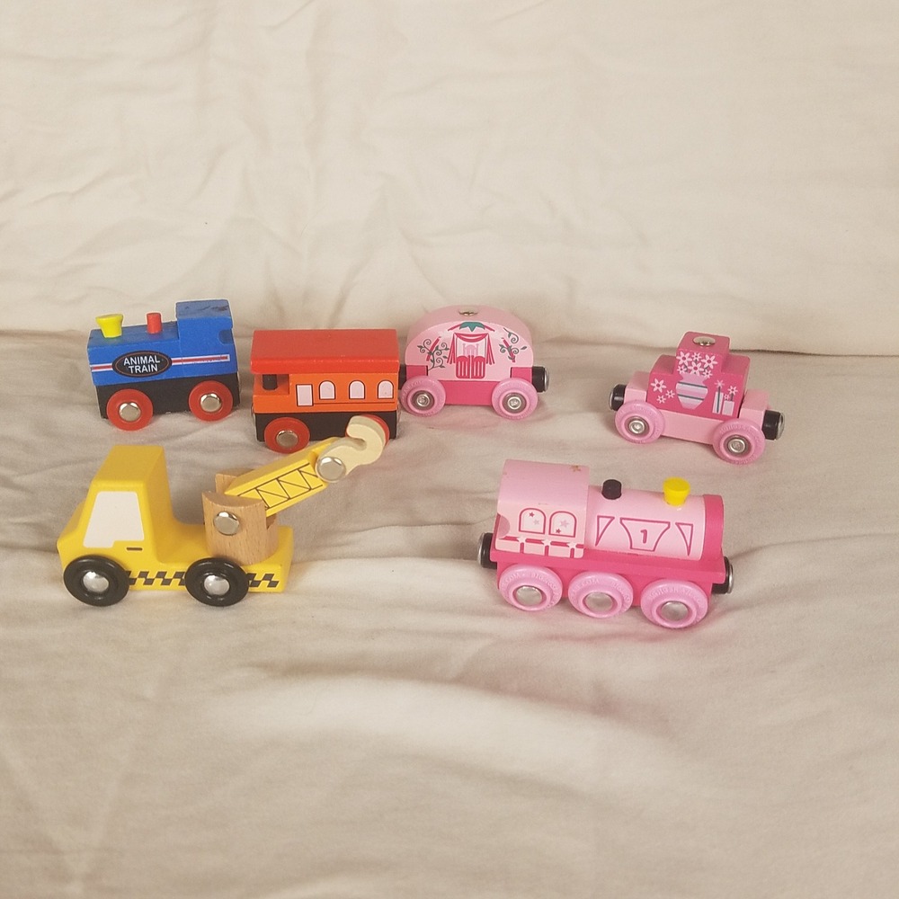 Bigjigs Wooden Magnetic Train Construction Toy Lot Kids Multicolor Excellent 6pc